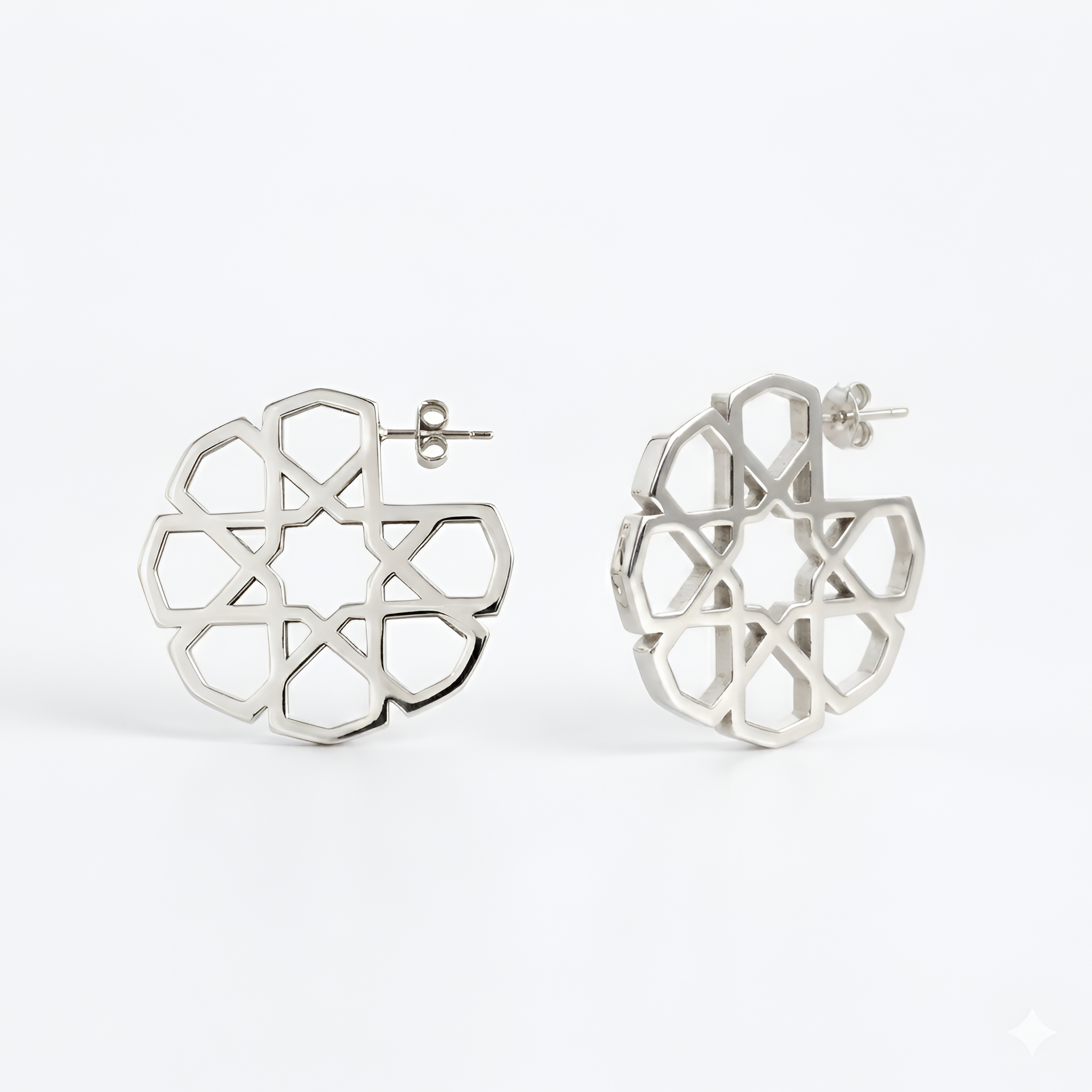 Handcrafted 925 sterling silver Naggary earrings featuring a geometric design, an elegant women’s gift by Saad of Egypt.